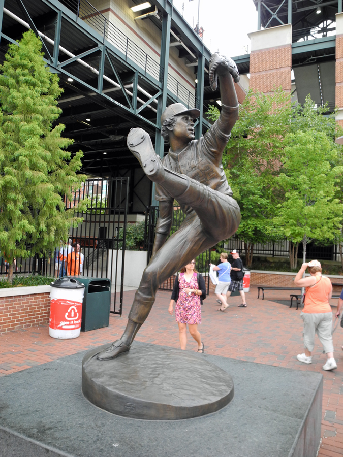 Oriole Park at Camden Yards Statues